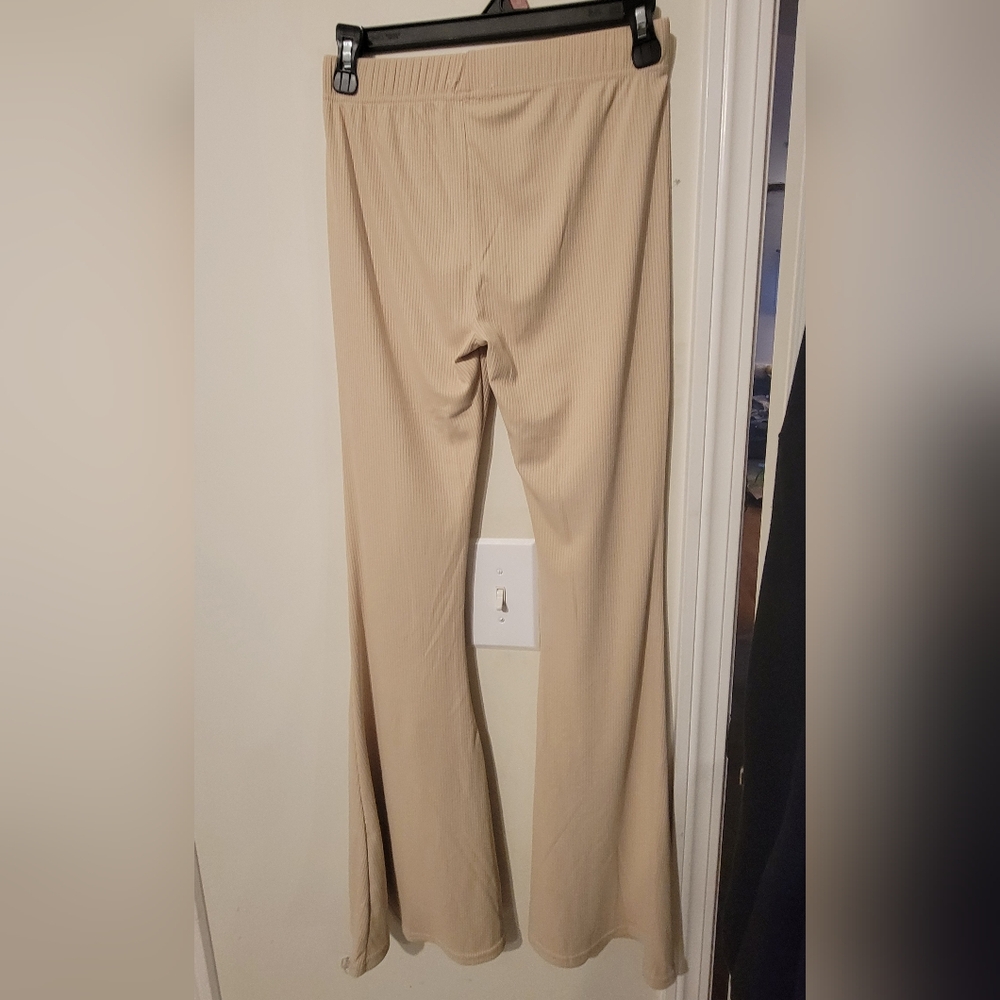 Daisy Del Sol Leggings - Picture 2 of 4